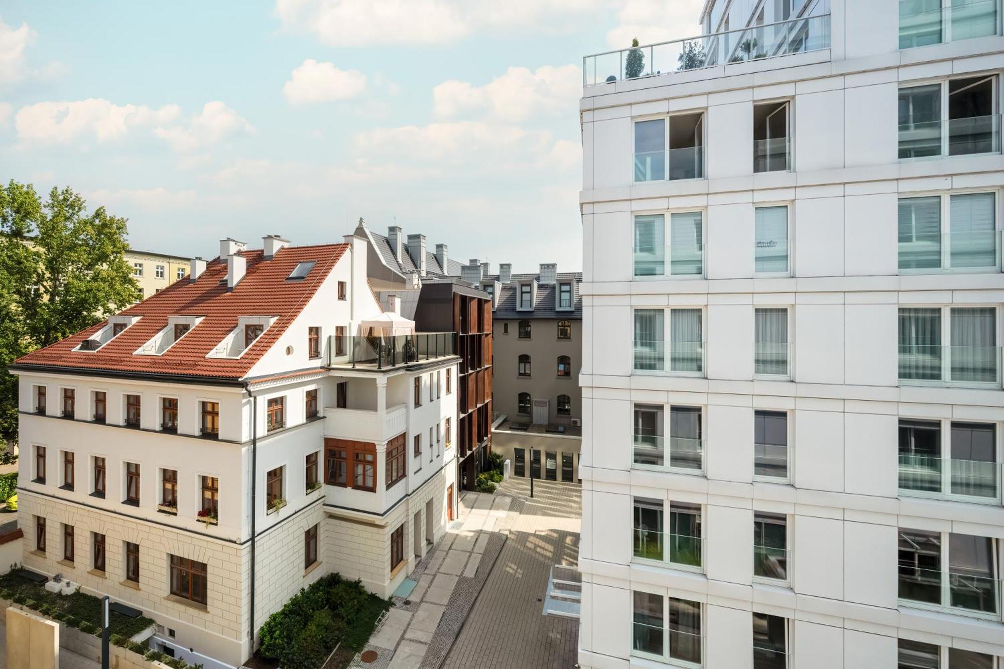 Elegancki Apartament Z Parkingiem Blisko Starego Miasta By Noclegi Renters วรอตซวาฟ ภายนอก รูปภาพ