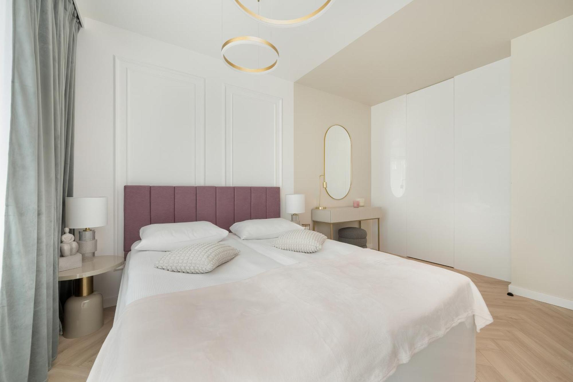 Elegancki Apartament Z Parkingiem Blisko Starego Miasta By Noclegi Renters วรอตซวาฟ ภายนอก รูปภาพ